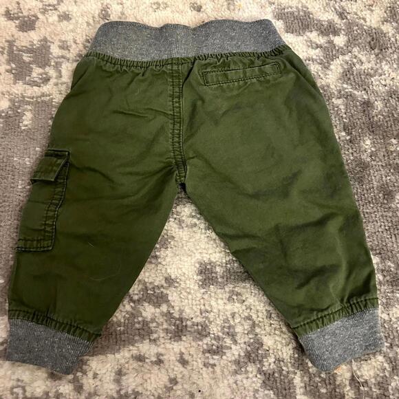 Baby Elements-Baby Gap Baby Boy Outfit Onesie and Army Green Pants 3-6 Months - Picture 7 of 7